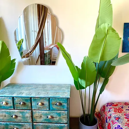 アパート Lovely Design Flat At Downtown Buda